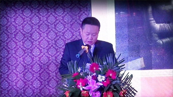 攜手新時代，共筑新夢想——鄂州金剛石工具行業(yè)協(xié)會兩周年慶典暨會員大會隆重召開